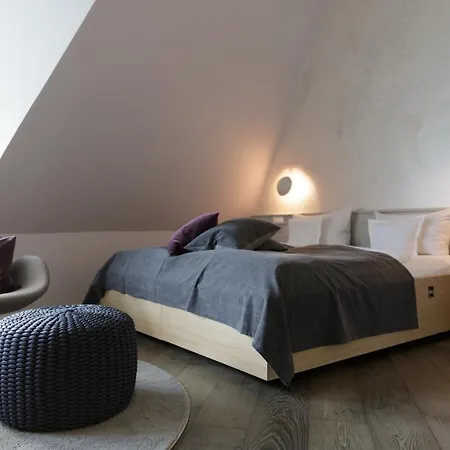 Aarnhoog Hotel 3*