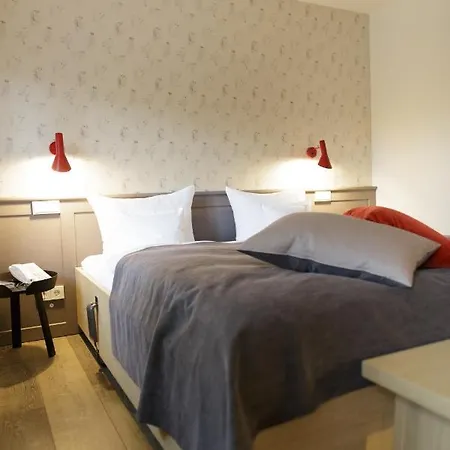 Aarnhoog Hotell