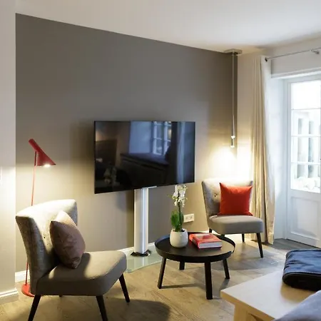 Aarnhoog Hotel 3*