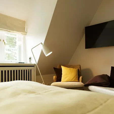 Hotel Aarnhoog 3*