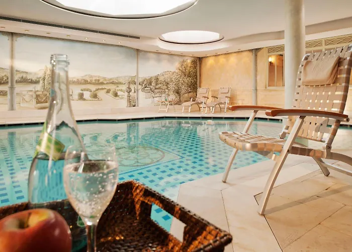 Aarnhoog Hotel 3*