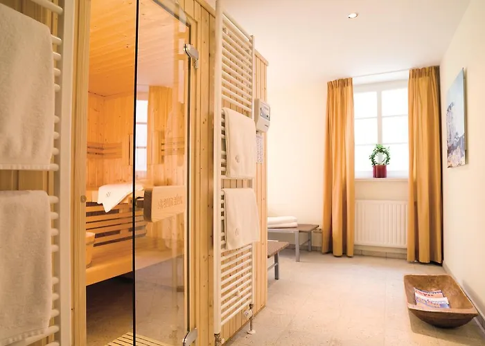 Hotel Aarnhoog 3*