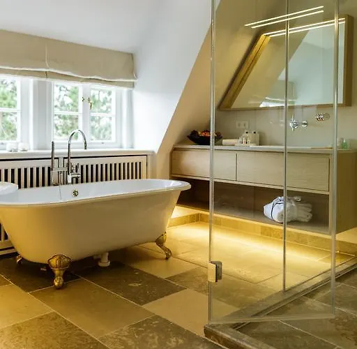 Aarnhoog Hotel 3*